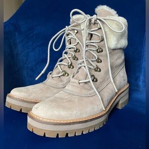 Timberland women’s lace up fur lined winter boots